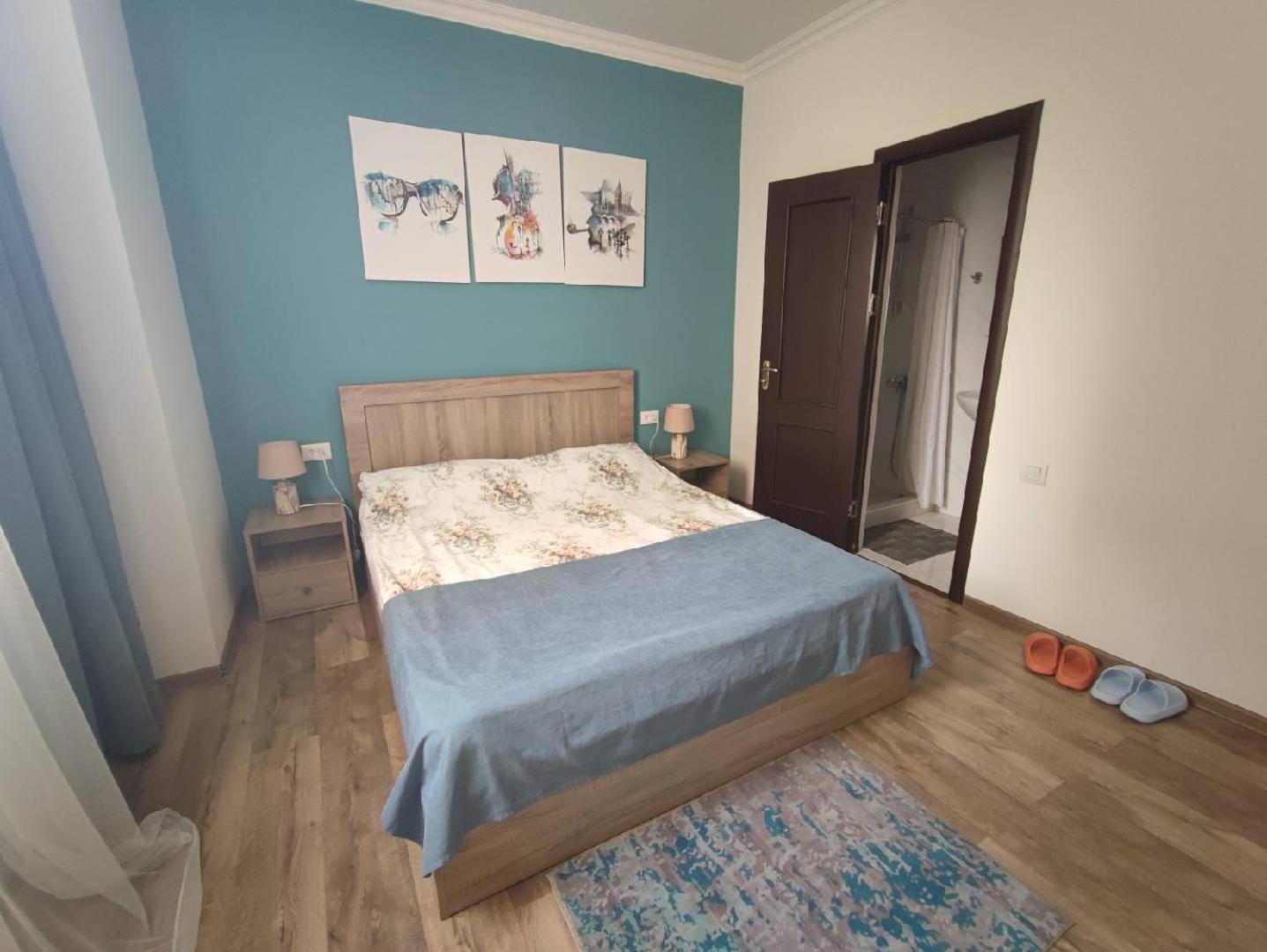 Feier Hotel Jereván Kültér fotó